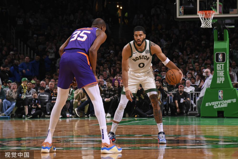 牌的全球领 牌的全球领