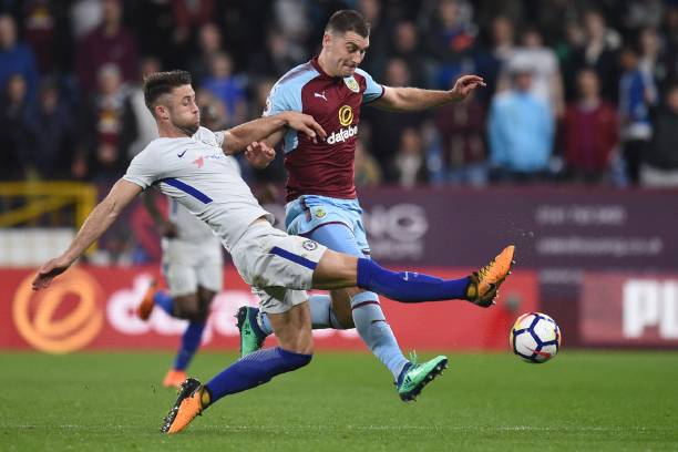 员的贴身盯 员的贴身盯