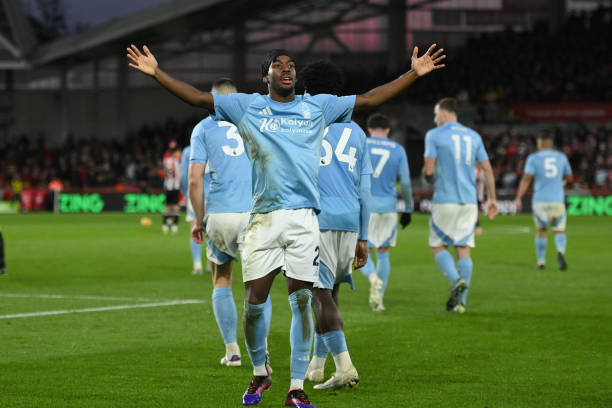 在现代足球 在现代足球