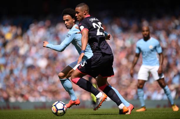 乐部正在经 乐部正在经