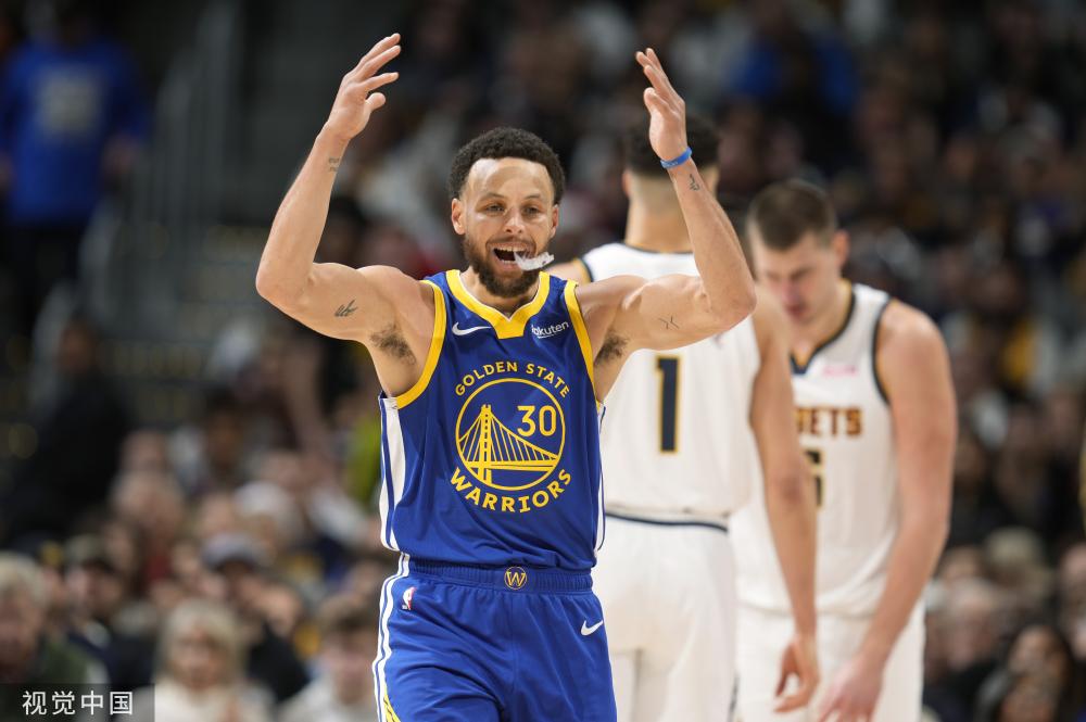 赛场上重返 赛场上重返