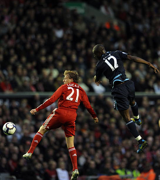 里备受关注 里备受关注