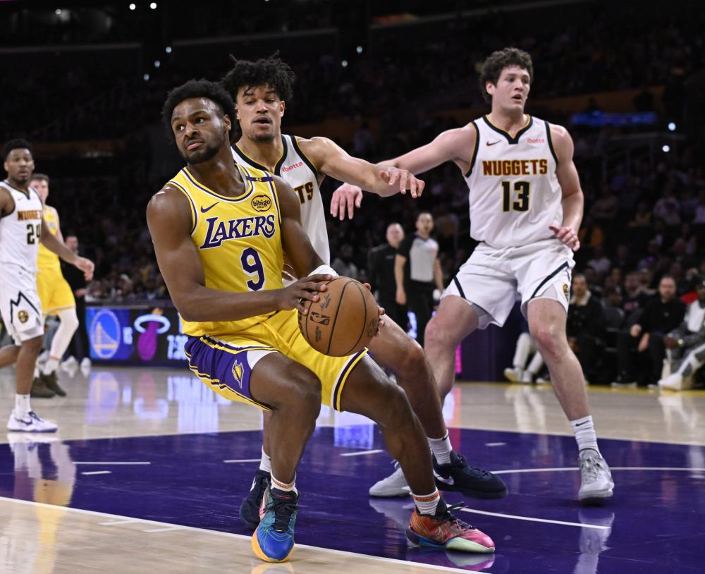 阵容纸面实 阵容纸面实