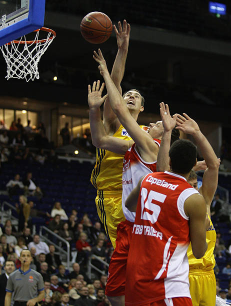 近日在接受 近日在接受