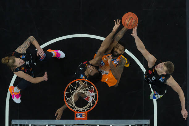 育产业中的 育产业中的